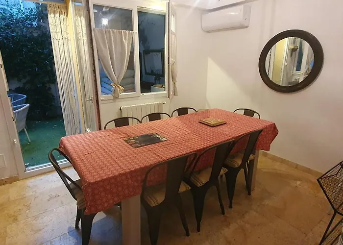 Maison Cosy Intra-Muros, Clim, Parking, Exterieur