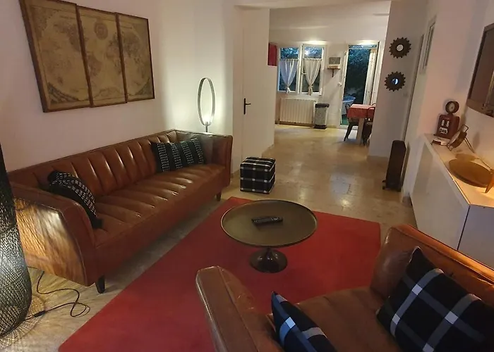 Maison Cosy Intra-Muros, Clim, Parking, Exterieur