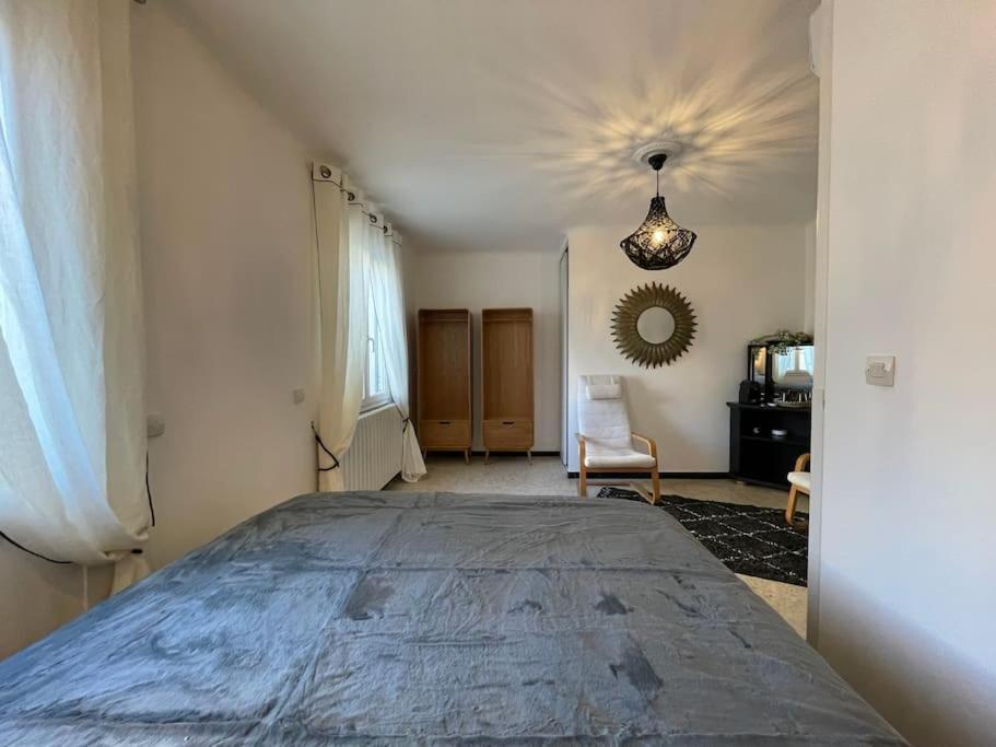 Holiday home Maison Cosy Intra-muros, Clim, Parking, Exterieur Aigues-Mortes