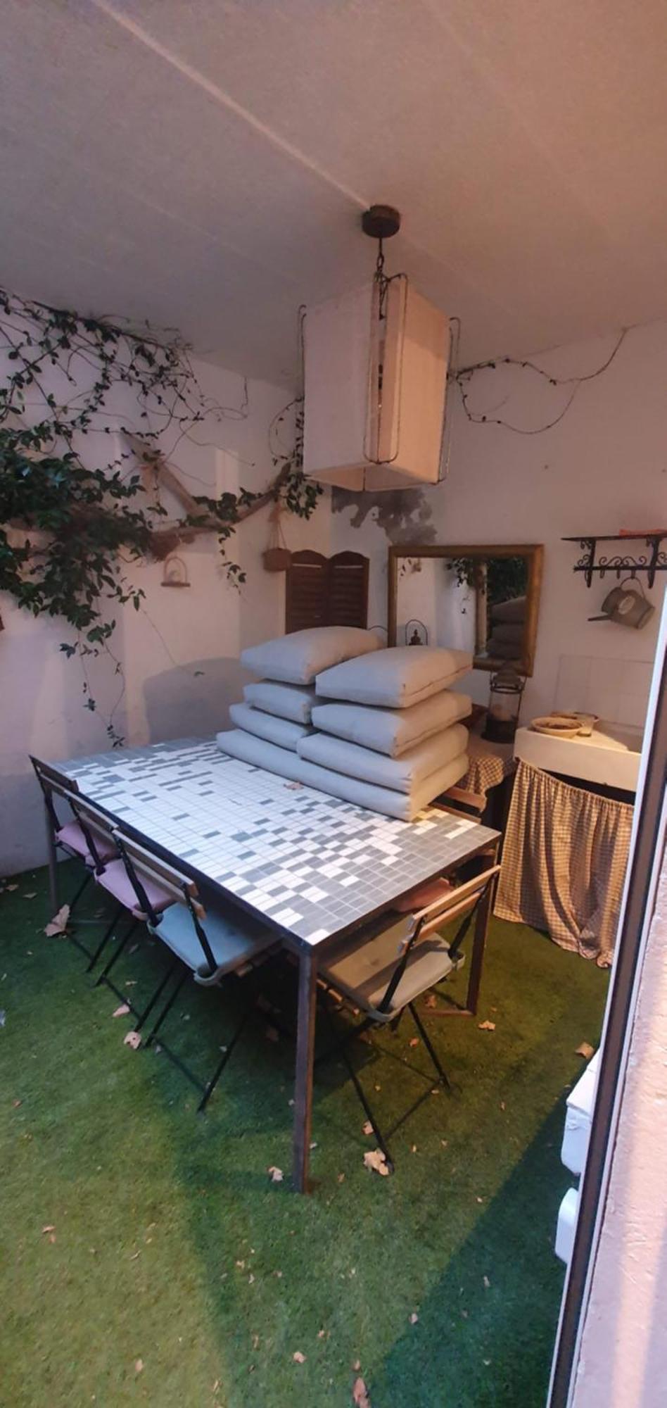 Holiday home Maison Cosy Intra-muros, Clim, Parking, Exterieur